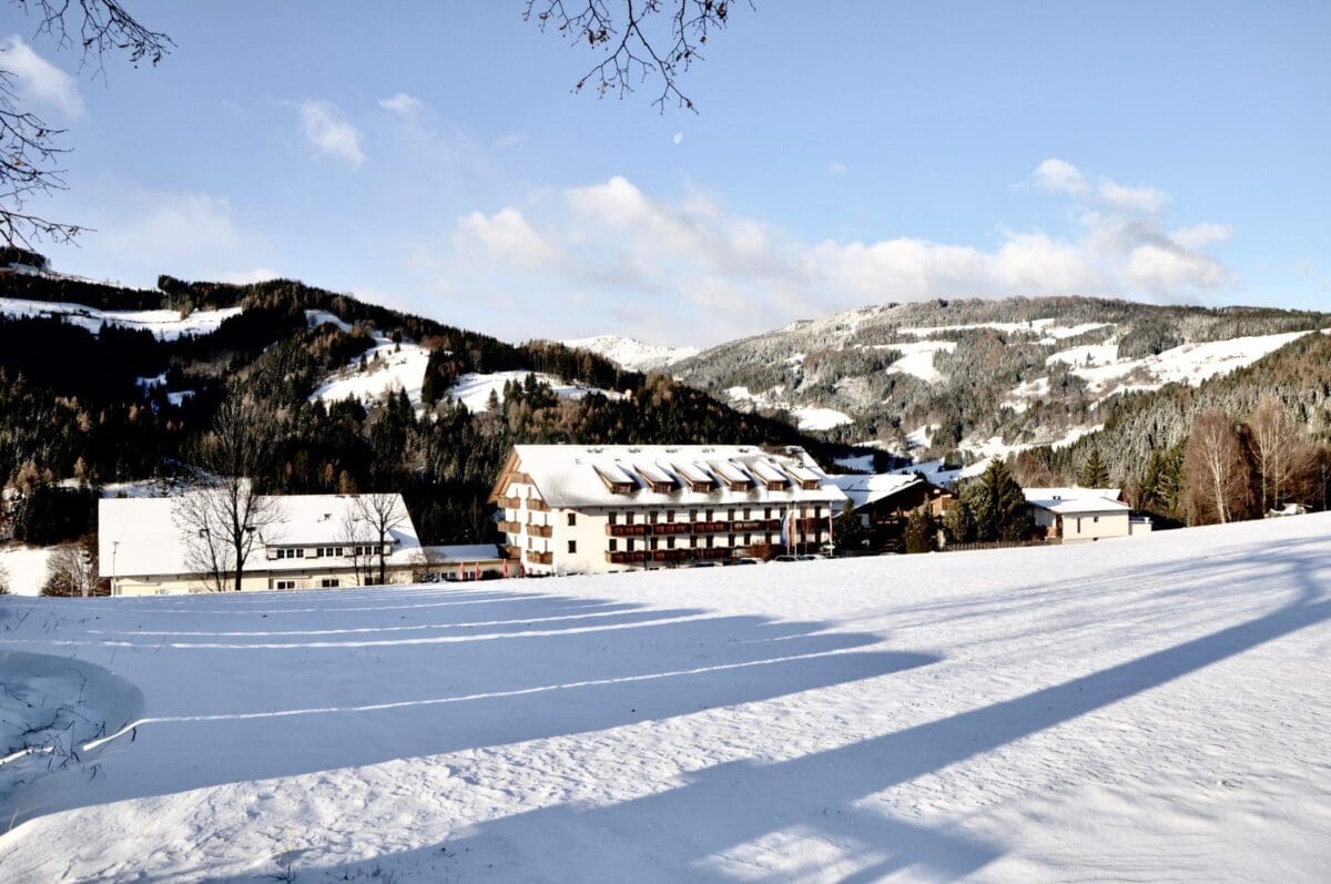 Aussen_Winter_wenig_Schnee