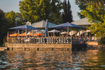 bh_Bootshaus vom Wasser_small