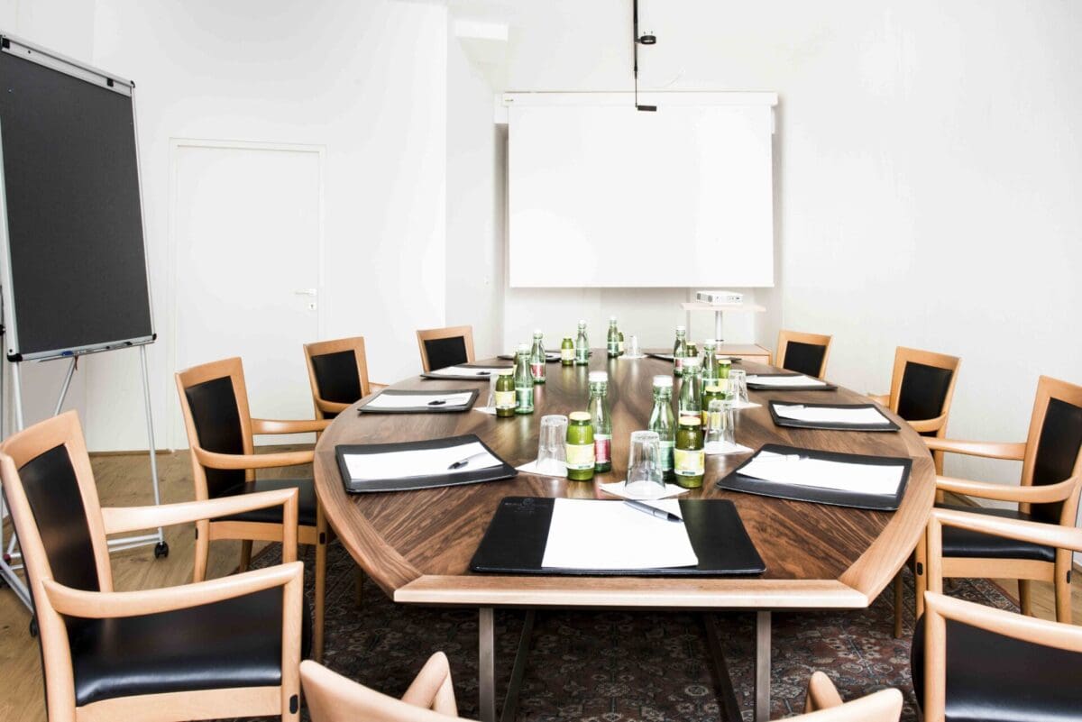 Board Room 2_verkleinert