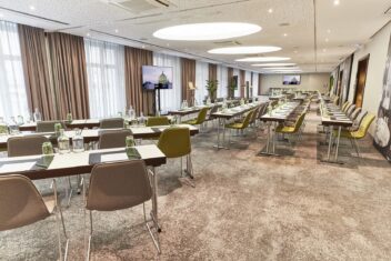 Full_Combination_Classroom_110_pax_01_websize