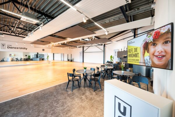 Deine_Werbung-25000019-©Brand_Images e.U.