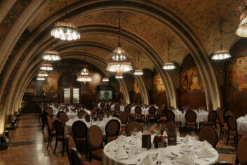 Rittersaal-Galatische-(c)Ana-Baros
