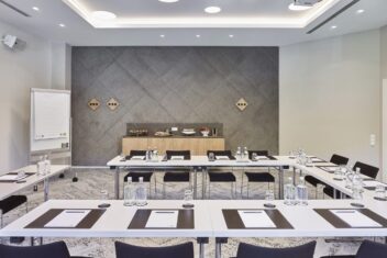 SHR_Krems_conference_Goettweig
